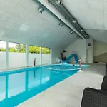 5 Star In * Hojslev