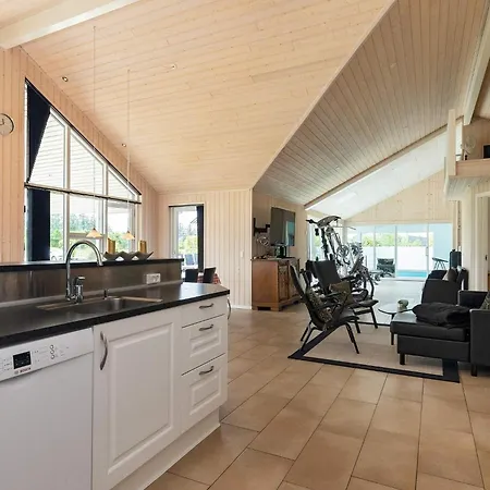 5 Star In Højslev
