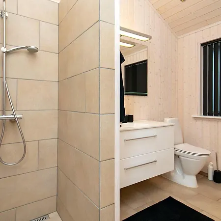 Semesterbostad 15 Person In *