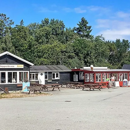 15 Person In Semesterbostad